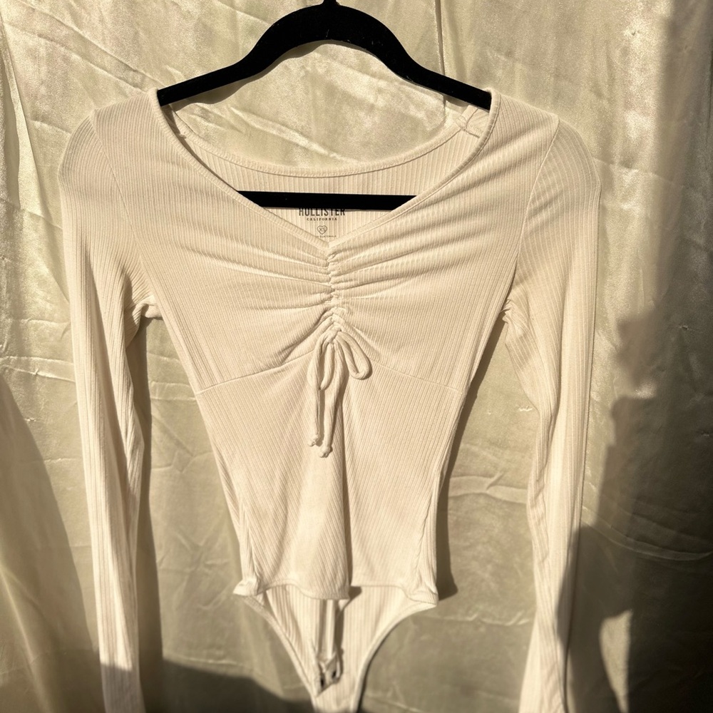 Hollister Women's White Long Sleeve body suit